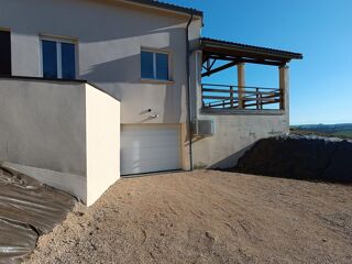  Maison � vendre 8 pi�ces 234 m�