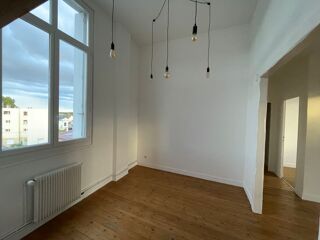 Appartement à louer 3 pièces 68 m²