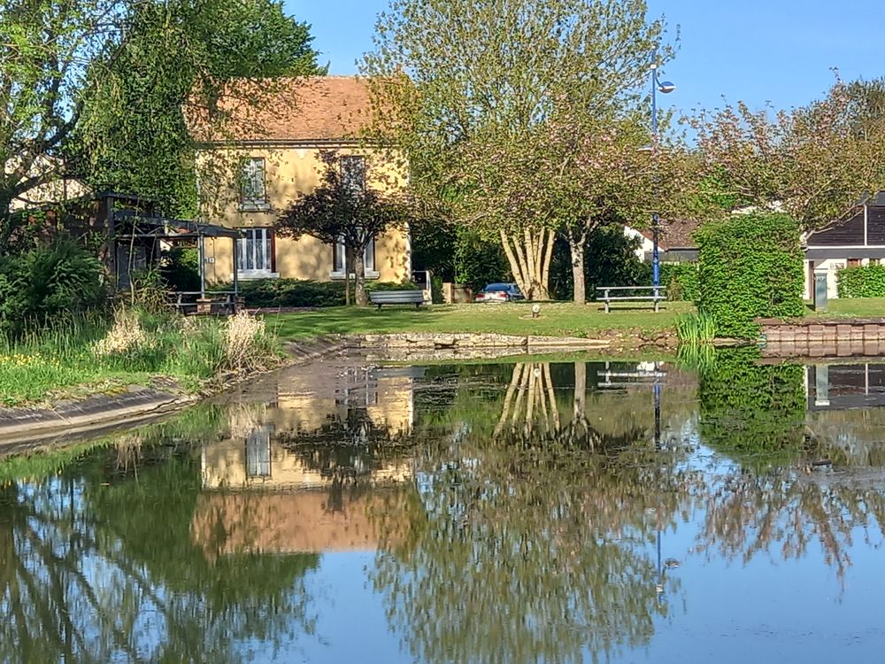 Vente Maison Propriété de charme avec vue panoramique sur le canal ? Léré Léré