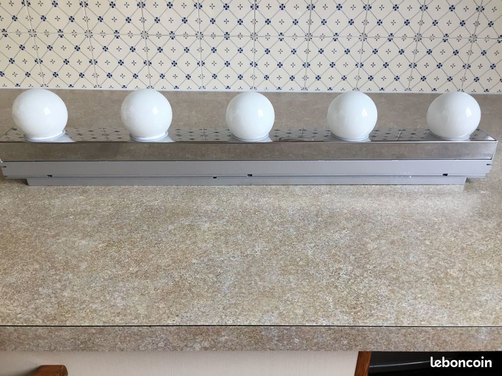 Applique pour lavabo de salle de bain Décoration