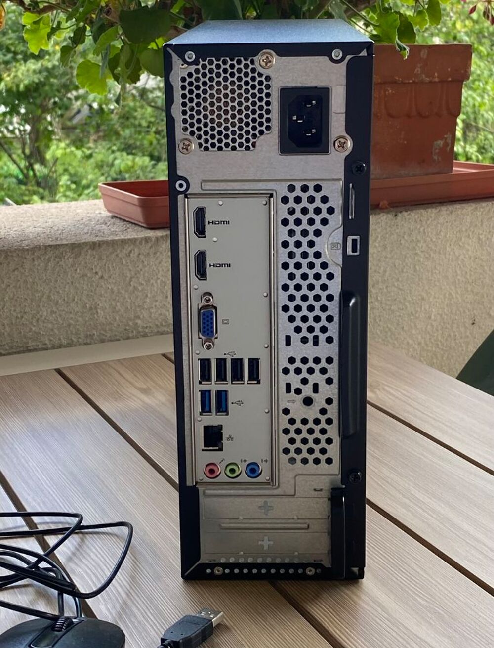 Ensemble Ordinateur + &Eacute;cran Matériel informatique