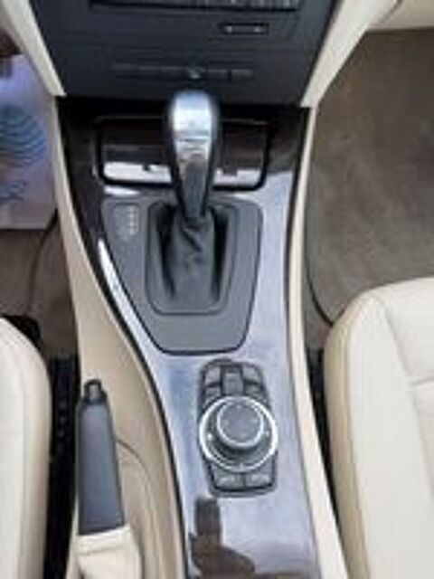 S&eacute;rie 3 Coup&eacute; 320d 184ch Luxe Steptronic A 2013 occasion 38210 Tullins