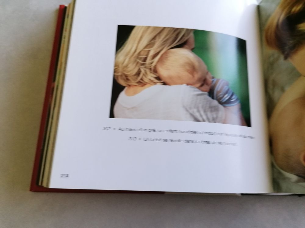 Cube book FEMMES Livres et BD