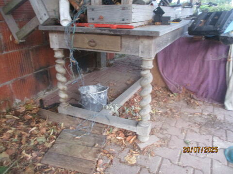 GRANDE ANCIENNE TABLE EN CHENE STYLE LOUIS 13 750 Roanne (42)