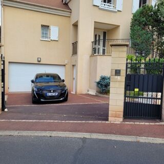  Maison à vendre 8 pièces 211 m²