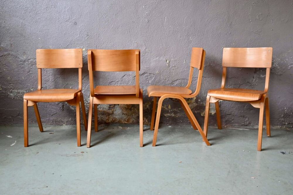 Lot de Chaises 8 vintage scandinaves en bois empilables Meubles