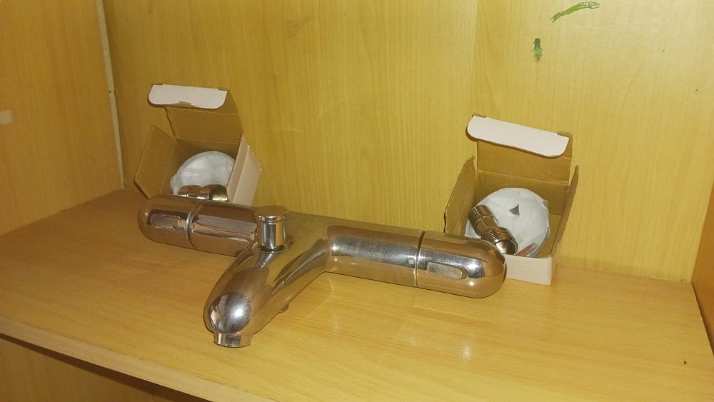 ROBINET M&Eacute;LANGEUR DE BAIGNOIRE CHROM&Eacute; AVEC RACCORDS &agrave; 25€ Décoration
