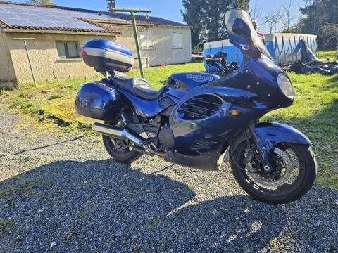 Moto TRIUMPH 2001 occasion Claix 16440