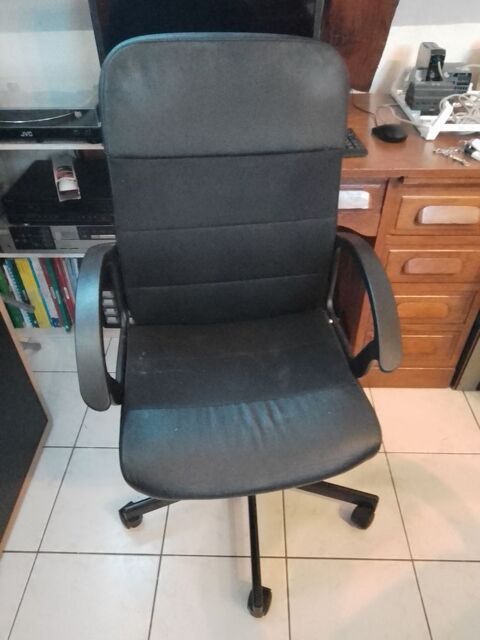 Chaise bureau 20 Arpajon (91)