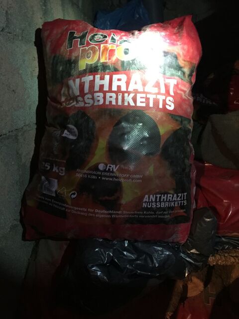 COKE ANTRAZIT NUSSBRIKETTS 25 Tressange (57)