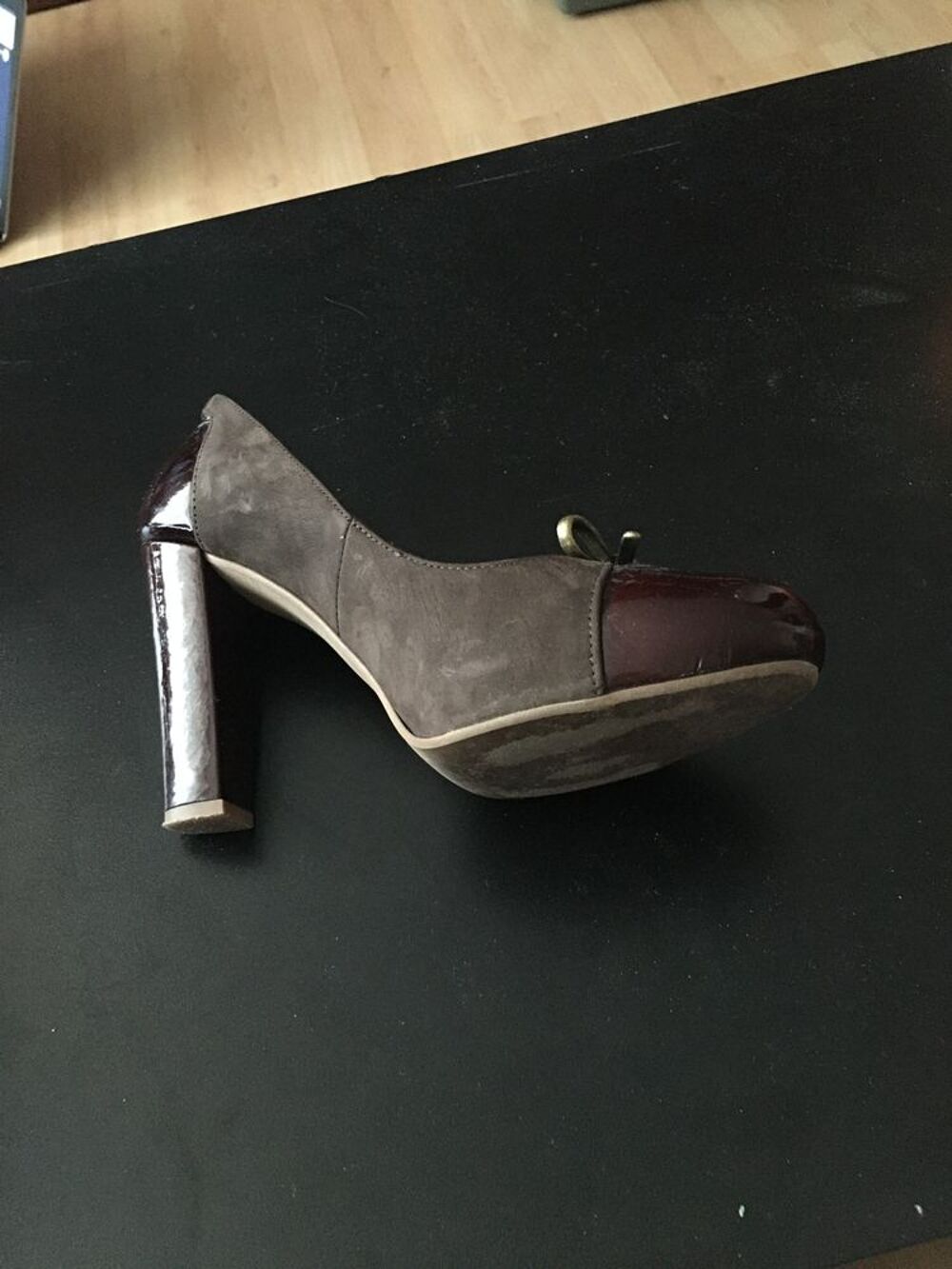 ESCARPINS MARRONS / PRIX BAISS&Eacute; DE 50&amp;euro; Chaussures