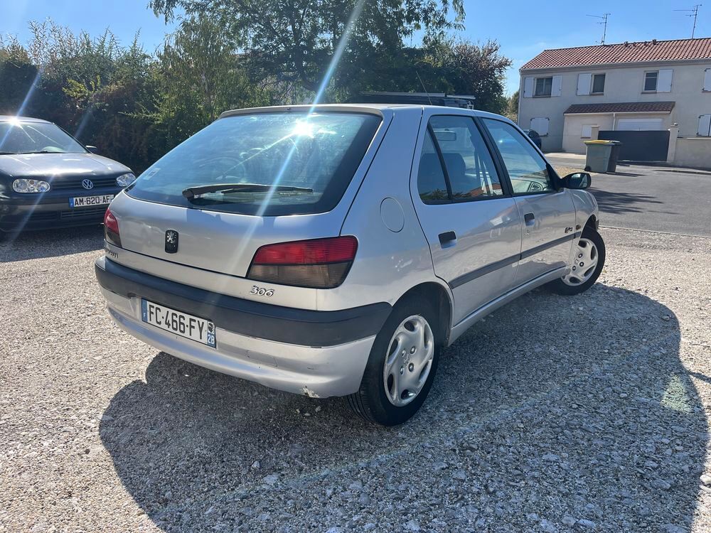 306 1.9 D Equinoxe 1999 occasion 33530 Bassens