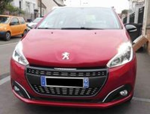 208 1.2 VTI 82ch BVM5 Allure (4 CV) 2017 occasion 93430 Villetaneuse