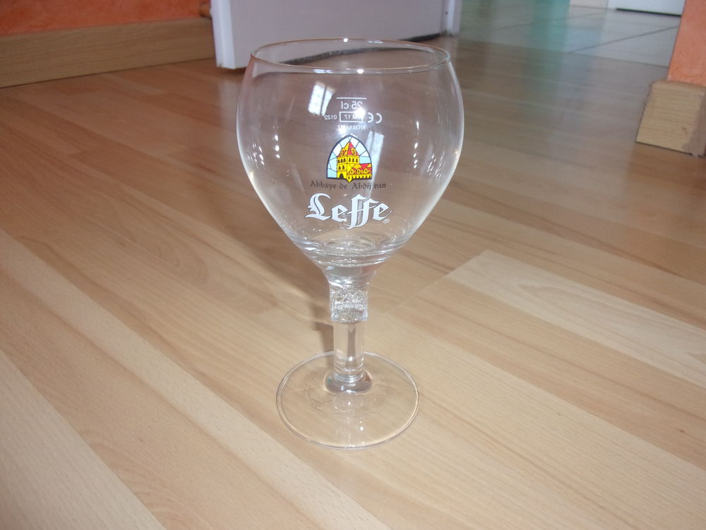 Lot de 2 calices Leffe - 25 cl (Neuf) Electroménager