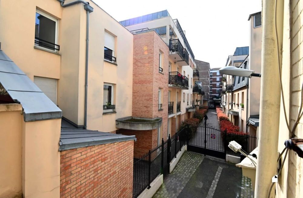 Location Appartement Appartement meublé T2 - 23 m² - Clichy (92110) Clichy