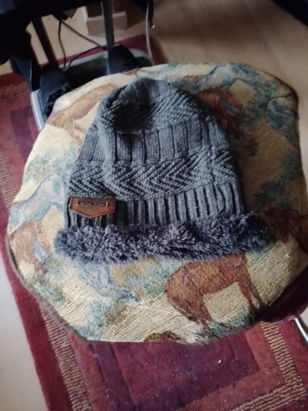 bonnet fourr&eacute; Vêtements