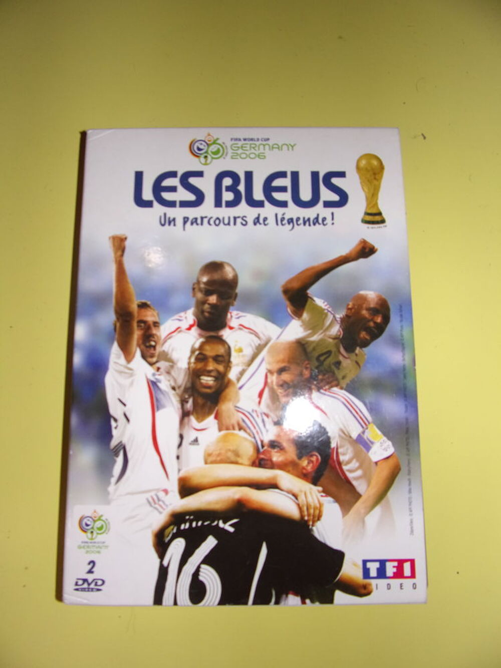 Film documentaire "Les Bleus un parcours de l&eacute;gende !" DVD et blu-ray