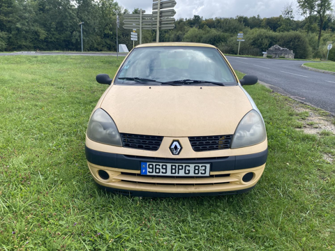 Renault clio ii CLIO SOCIETE 1.5 dCi AUTHENTIQUE