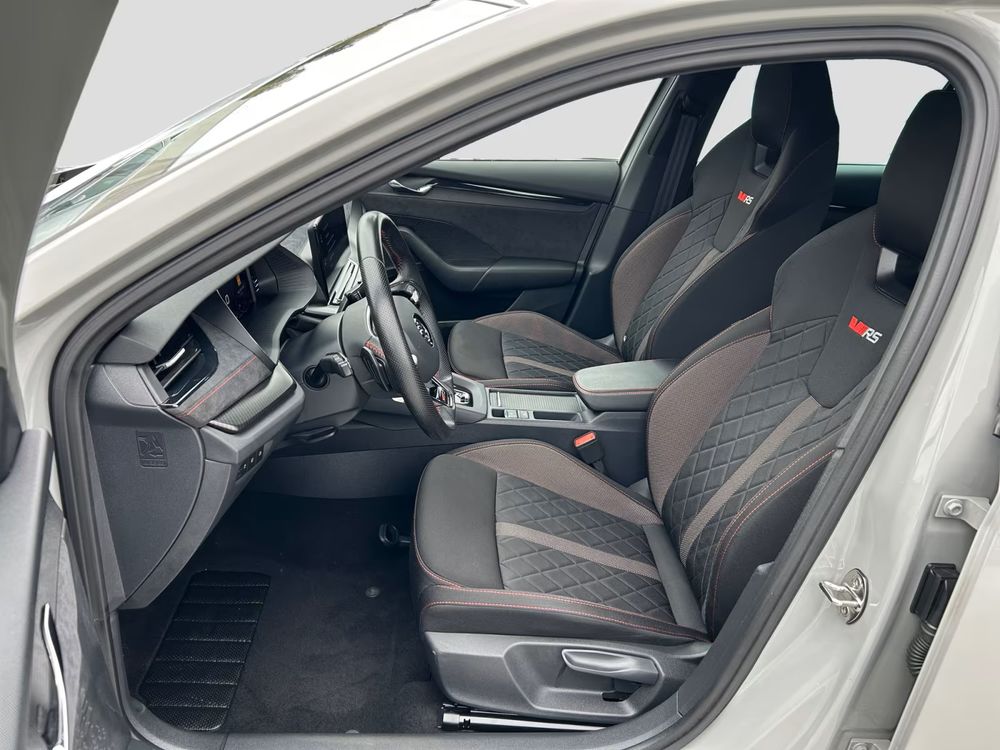 Octavia Combi 2.0 TSI 245 ch DSG7 RS 2021 occasion 38440 Saint-Jean-de-Bournay