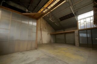  Plateau � louer 1 pi�ce 160 m�