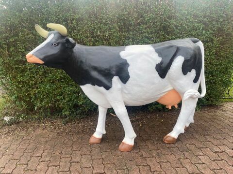 Vache en fibre de verre Taille relle 990 Lestrem (62)