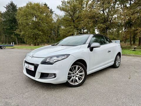 Renault M&eacute;gane III Renault CC dCi 110 FAP GT Line EDC * (6 CV) 2012 occasion Aureilhan 65800