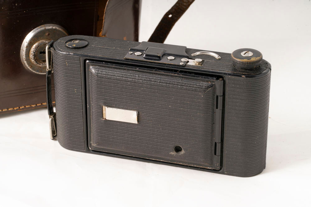 Folding Ensign Selfix 20 
Photos/Video/TV