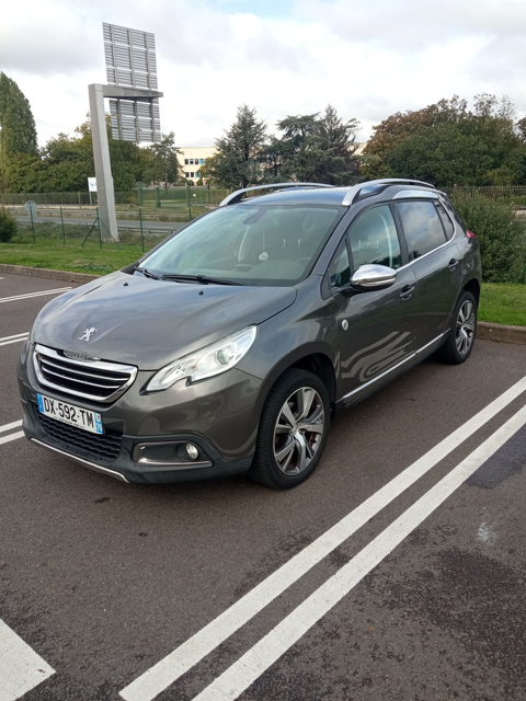 Peugeot 2008 1.2 PureTech 130ch S&S BVM6 Crossway