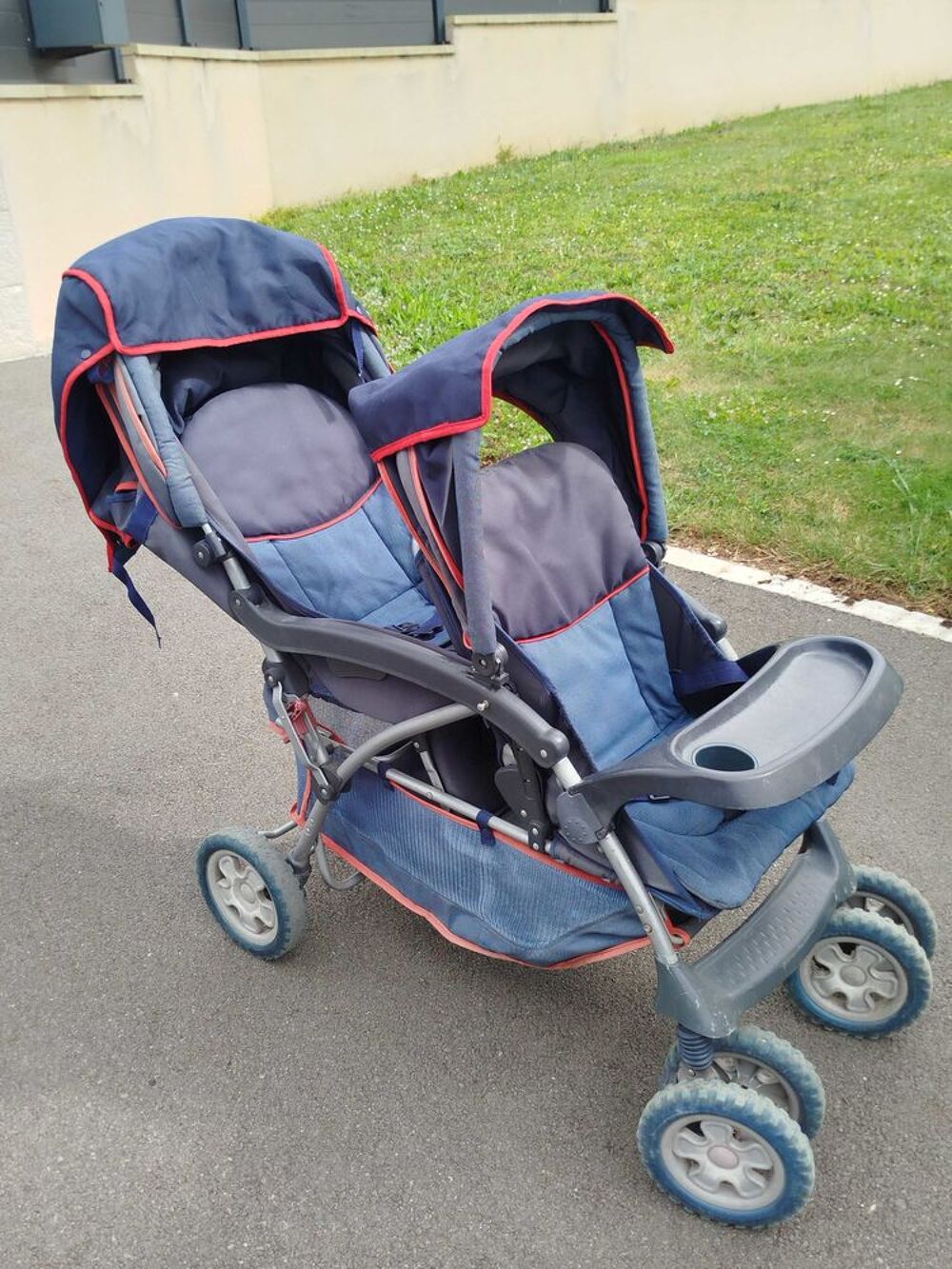 poussette double Puériculture