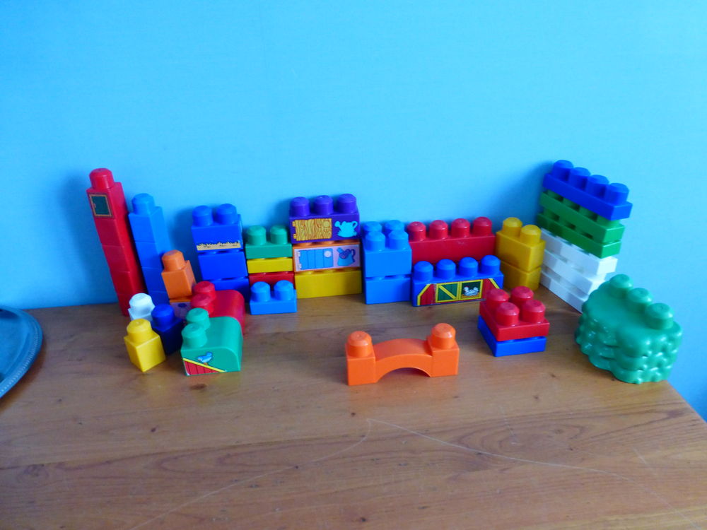 JEU DE CONSTRUCTION MEGA BLOKS Jeux / jouets