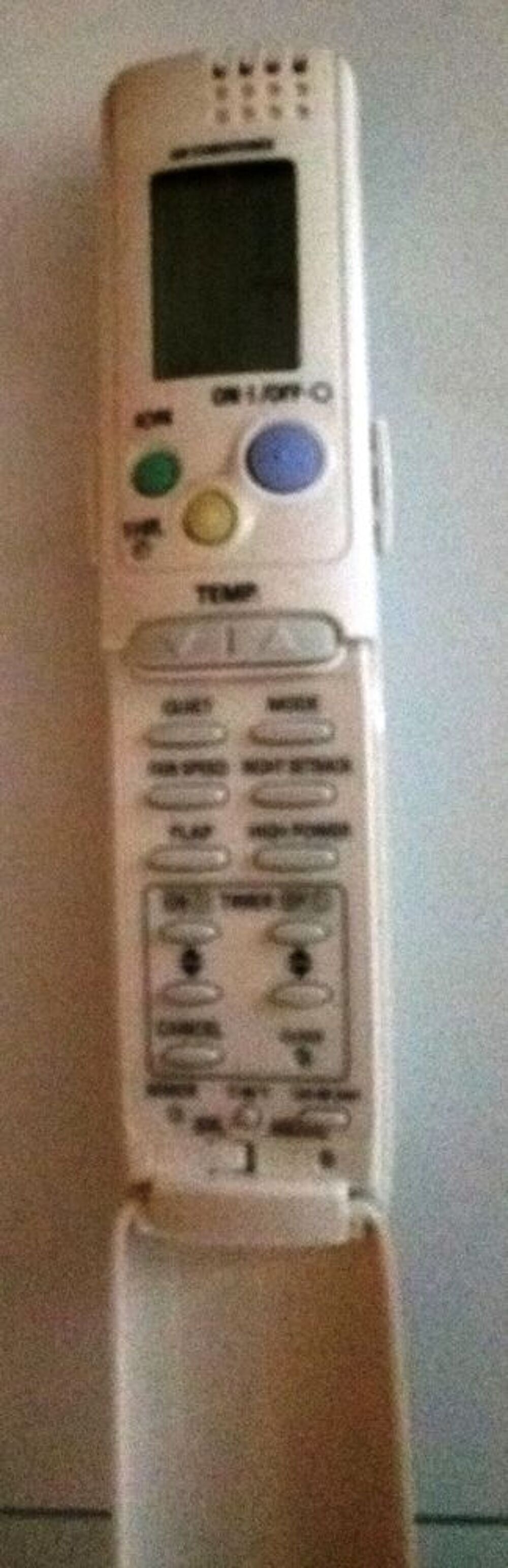 ENSEMBLE CLIMATISATION SANYO avec t&eacute;l&eacute;commandes sans groupe Electroménager