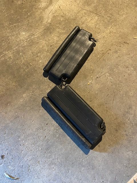 19 Flotteurs hivernage pour piscine 35 Saint-Vincent-en-Bresse (71)