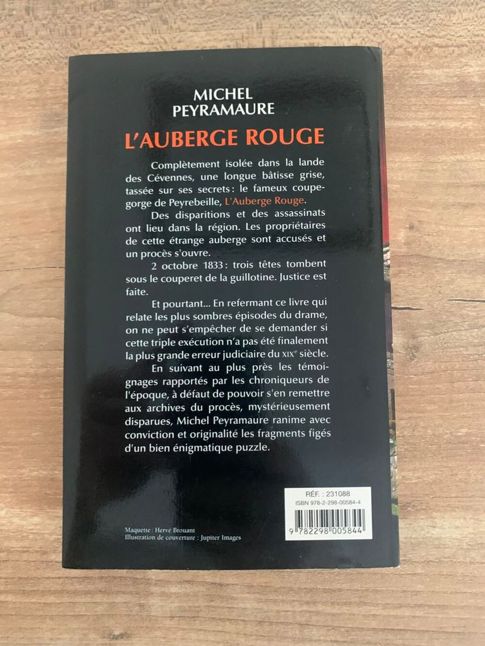 Livre " L' auberge rouge - l' &eacute;nigme de peyrebei Livres et BD