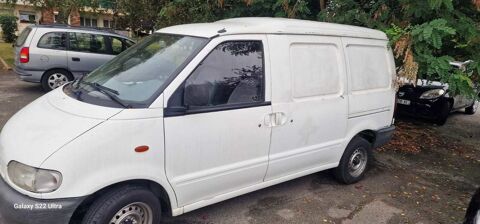 Camion magasin Camion magasin 2000 occasion Maurepas 78310