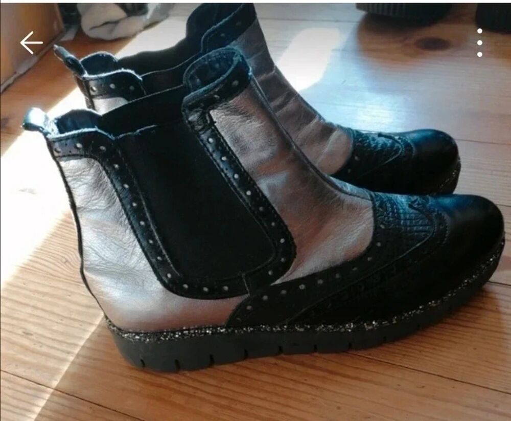 Bottines cuir noir et argent Chaussures