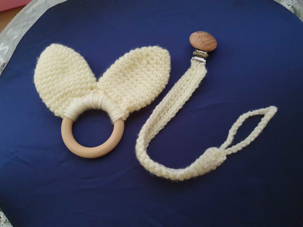 anneaux de dentition et attache tetine Jeux / jouets