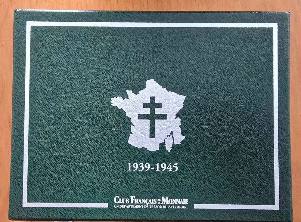 Coffret 12 m&eacute;dailles D&eacute;barquement 1939-1945 parfait &eacute;tat (BU) 
