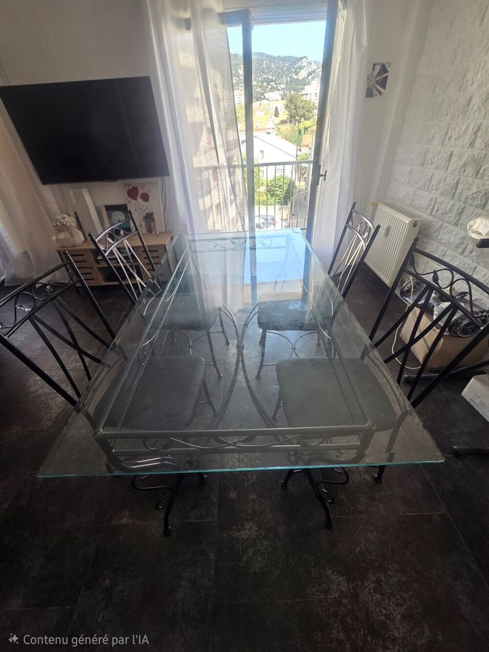 Table avec 4 chaises Meubles