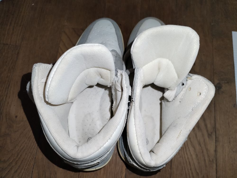 Basket NIKE AIR JORDAN (taille 39) Chaussures