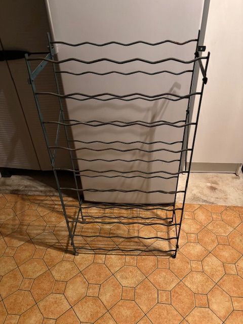 Petit casier � bouteille en m�tal vert 15 Cl�rey (10)