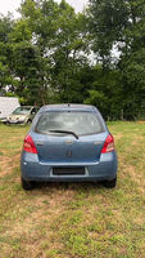 Yaris 1.0 - 69 VVT-i Luna 2005 occasion 33240 Saint-Laurent-d'Arce