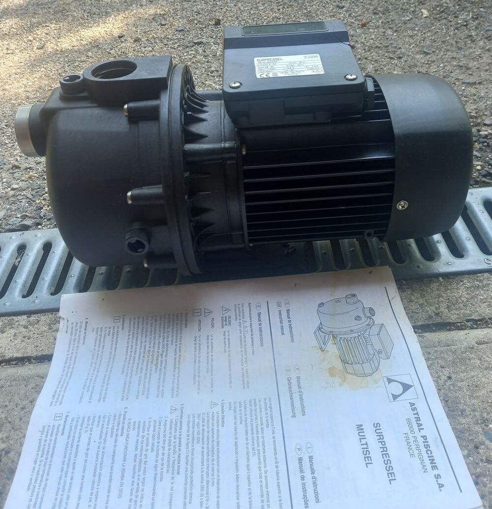 Surpresseur piscine neuf Bricolage