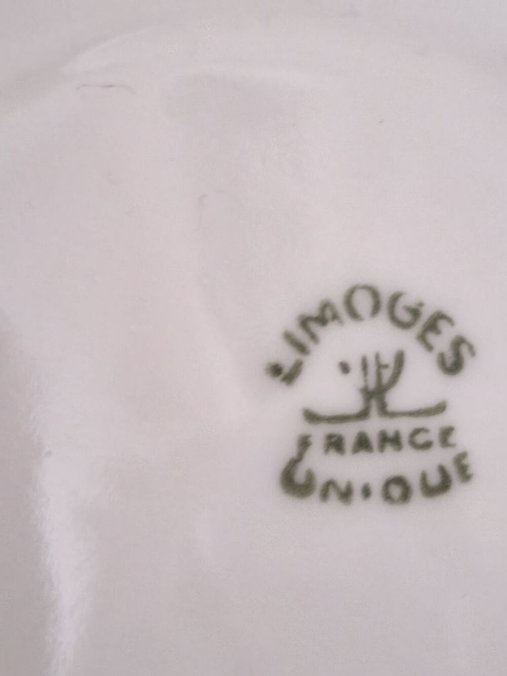 &Eacute;l&eacute;gant service th&eacute; ou caf&eacute; vintage en porcelaine de Limoges Décoration