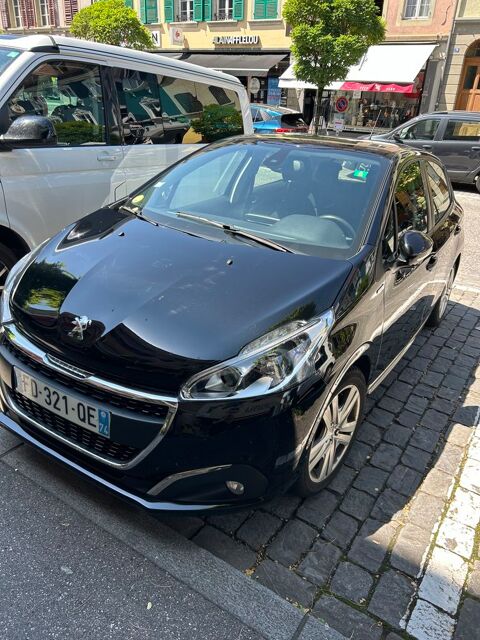 Peugeot 208 BlueHDi 100ch BVM6 Signature