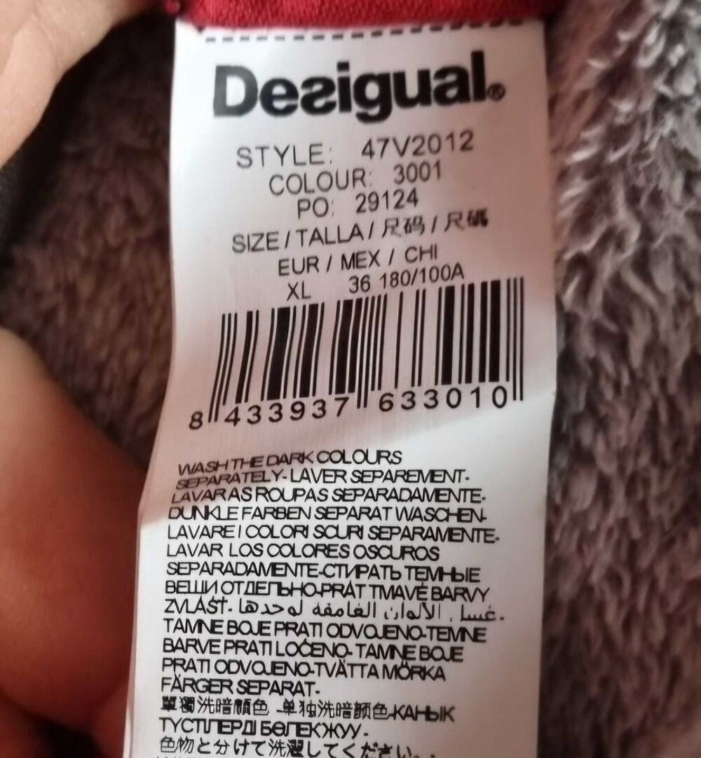 Lot de 2 robes Desigual Taille XL Vêtements