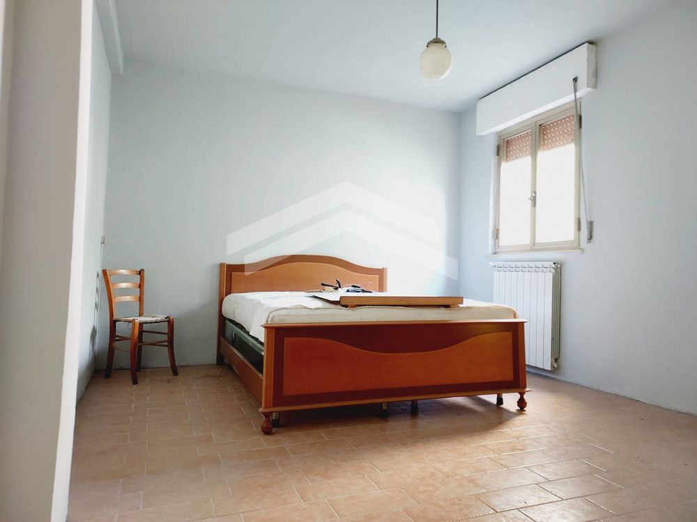 Vente Maison .
Deux maisons avec jardin à un prix unique Guardialfiera, cb, italia (Italie)