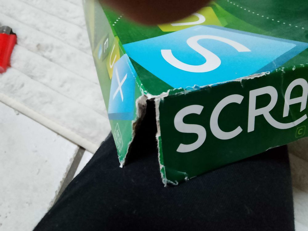 scrabble complet Jeux / jouets