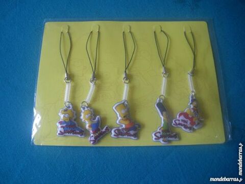 Dcoration de tlphone portable Les Simpson (26) 5 Tours (37)