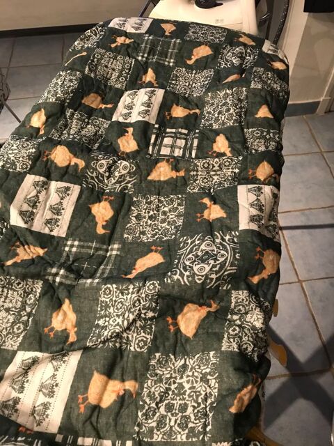 HOUSSE TABLE A REPASSER 5 Cr�ches-sur-Sa�ne (71)