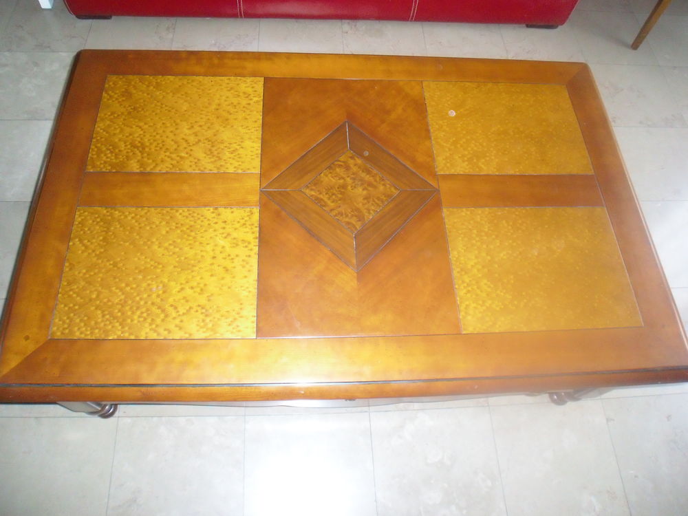TABLE DE SALON Meubles